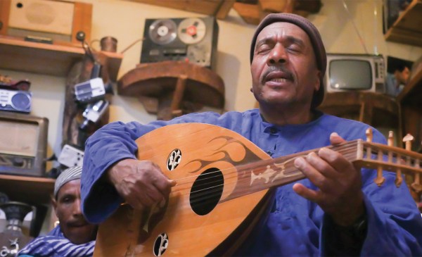 Amazigh musician Mouloud Amrini, who performs as Meskaoui, plays many different instruments, including this type of lute, popular in Persian and Arabic societies in the 15th and 16th centuries.